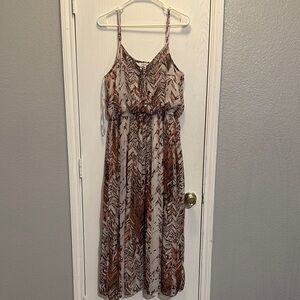 Chic Brown Patterned Maxi Dress